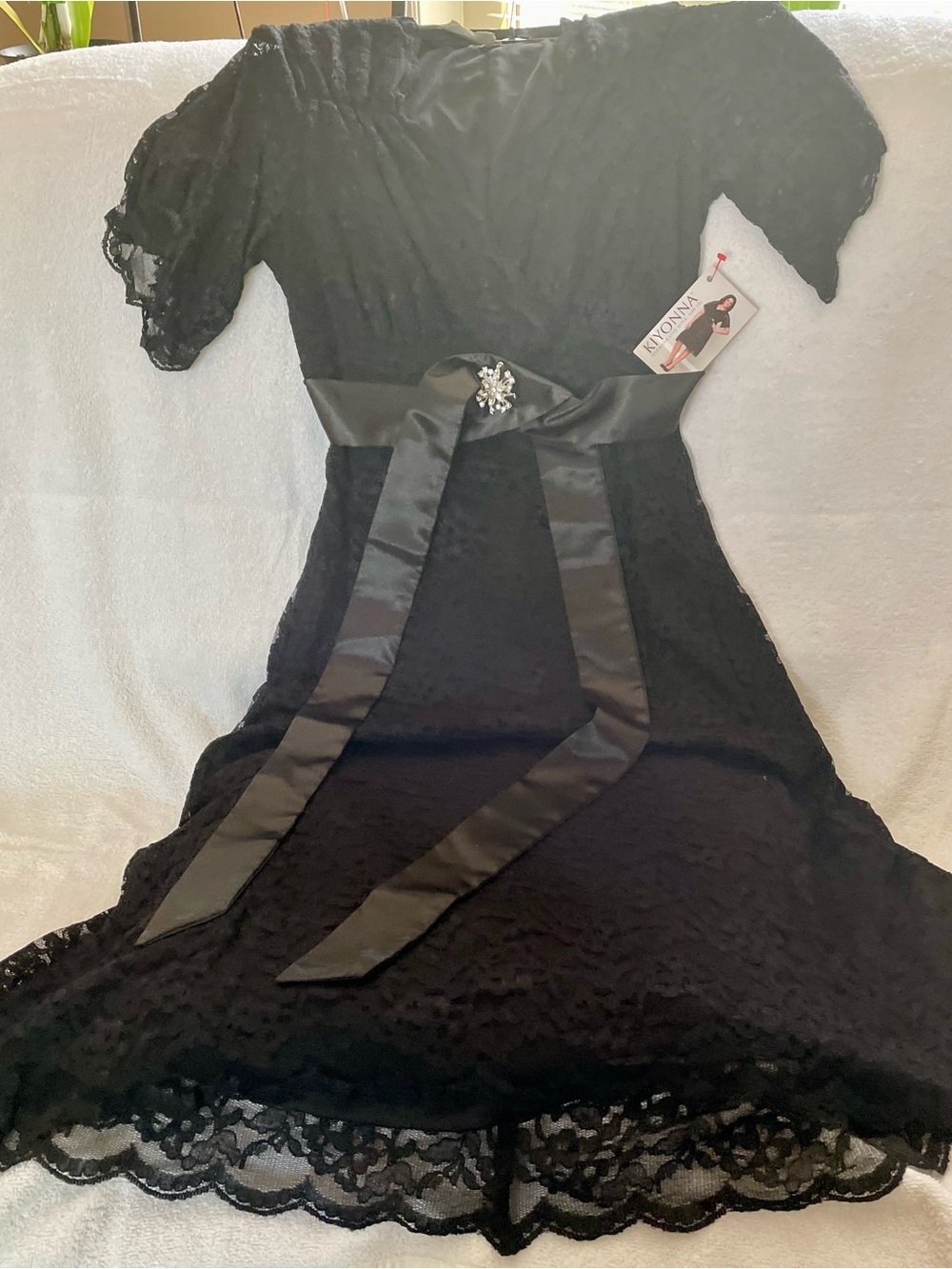 KIYONNA SIZE 12: Black Lace Vintage Style A-Line Dress with Satin Bow